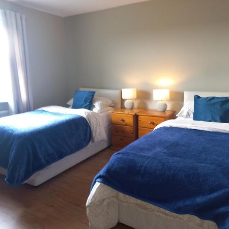 ניוארי Holly Cottage Mayobridge מראה חיצוני תמונה